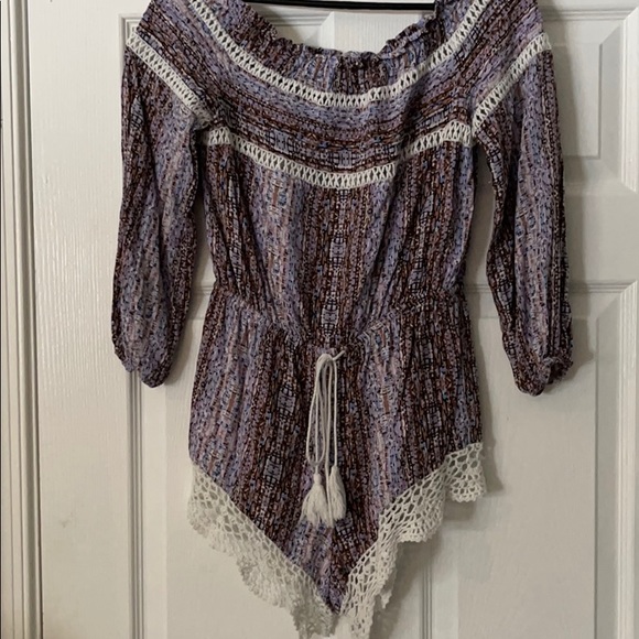 Stunning Romper with Crochet Detailing ✨💕 - Picture 2 of 6